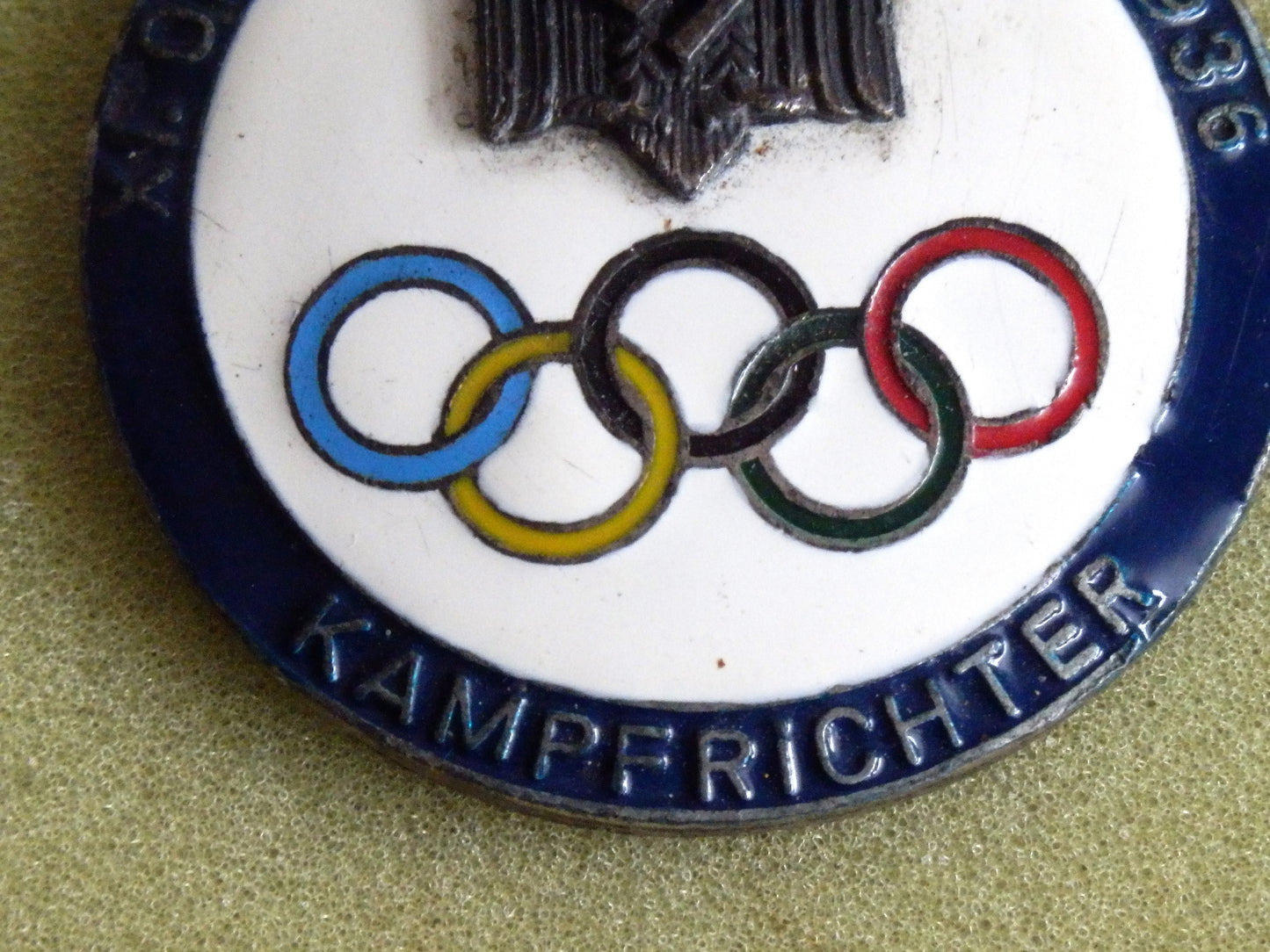 Emaille Broche speld Olympiade Berlijn 1936 - Kampfrichter