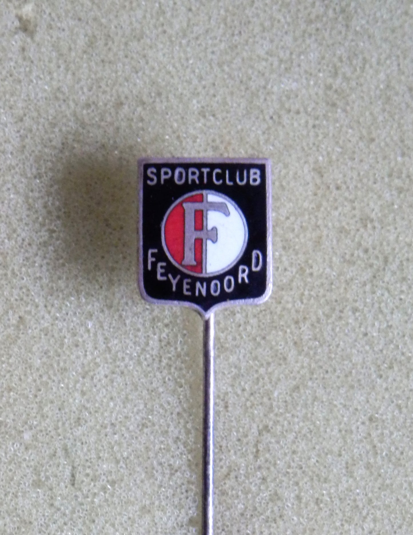 Emaille Voetbalspeld Sportclub Feijenoord